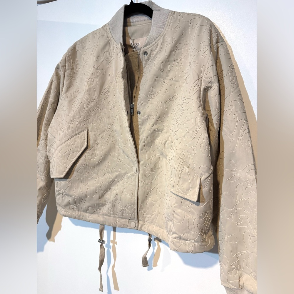 NWT Amour Vert Ondine Bomber Jacket Stone Embroidered Small